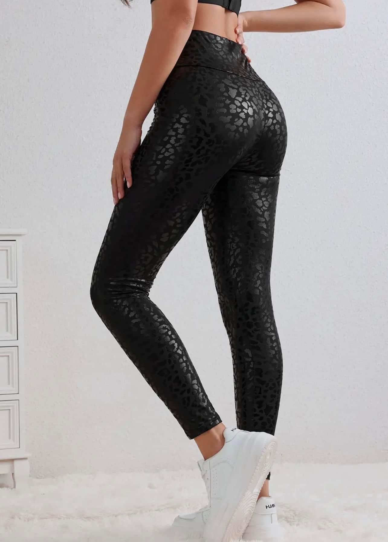 Black leopard leggings